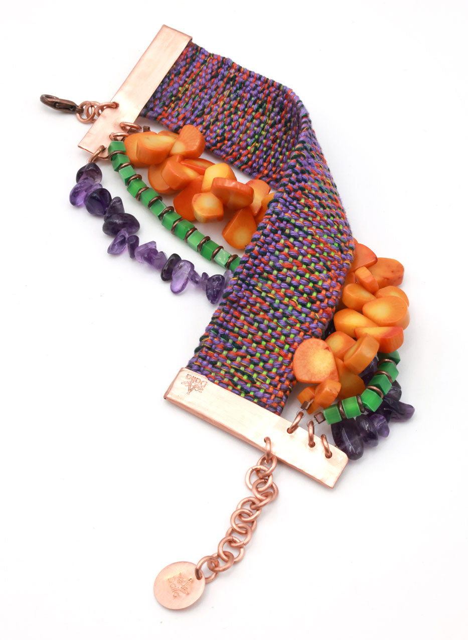 Terra Tela bracelet II (Lat. tela – fabric)