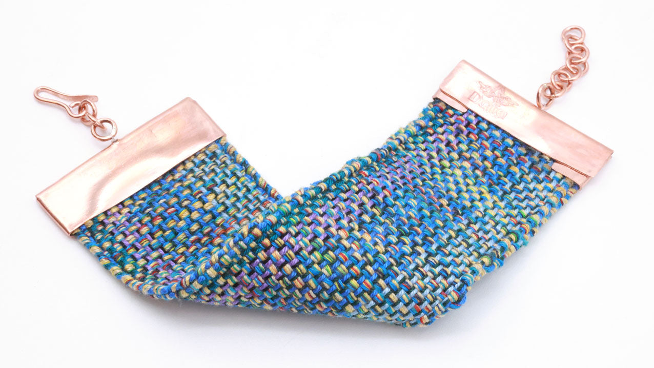 Terra Tela bracelet I (Lat. tela – fabric)